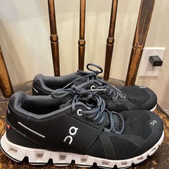 On Running Black and White Athletic Shoes - Picture 1 of 5